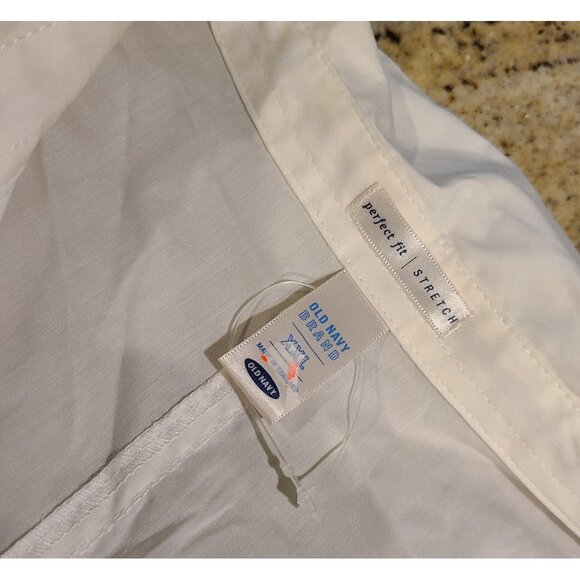 New! Lot of 2 Old Navy Women's Size XXL White Perfect Fit Stretch Button Shirt - Picture 12 of 16